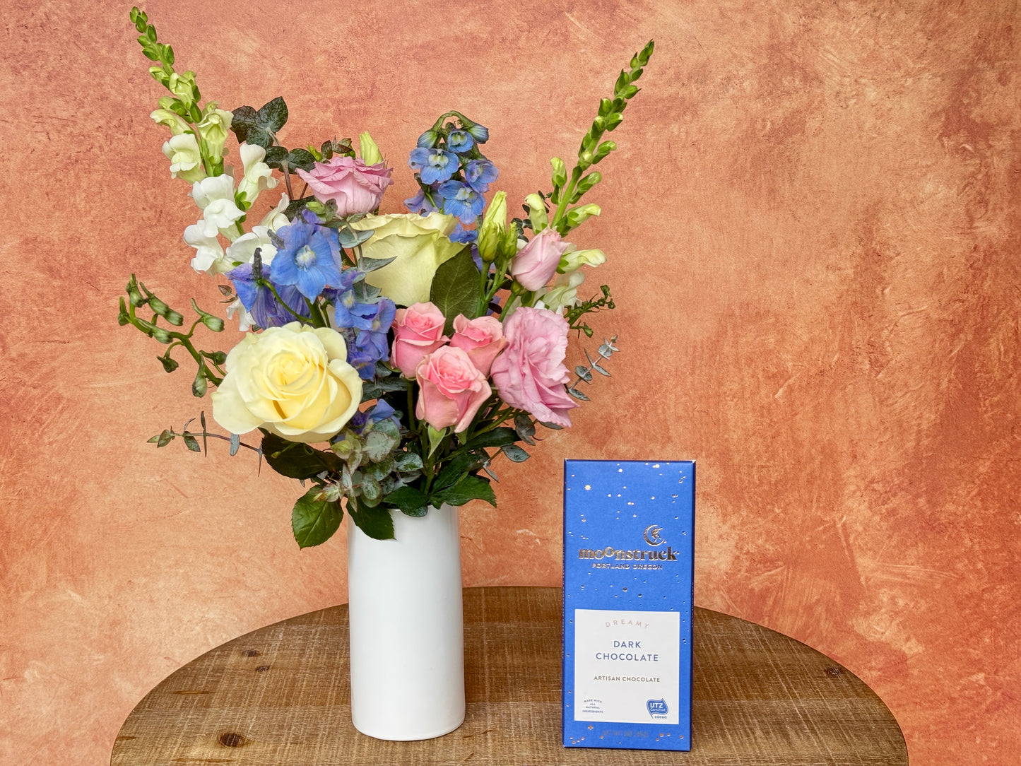 Canaima Floral Delight- Chocolate and Flowers in a vase