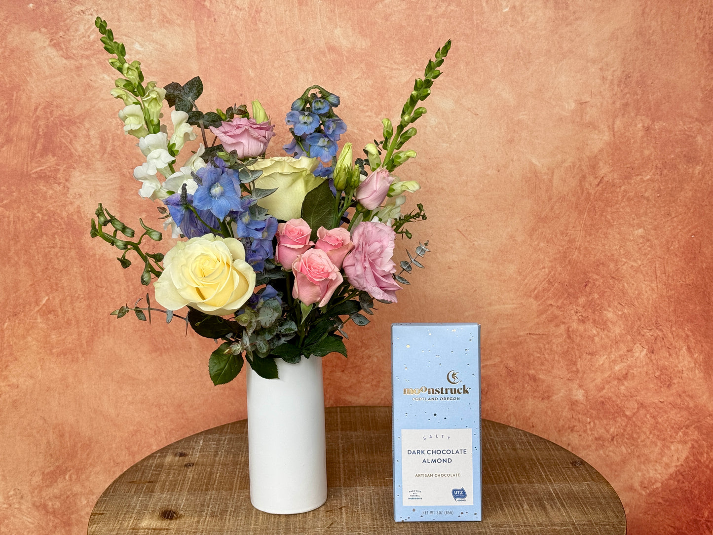 Canaima Floral Delight- Chocolate and Flowers in a vase