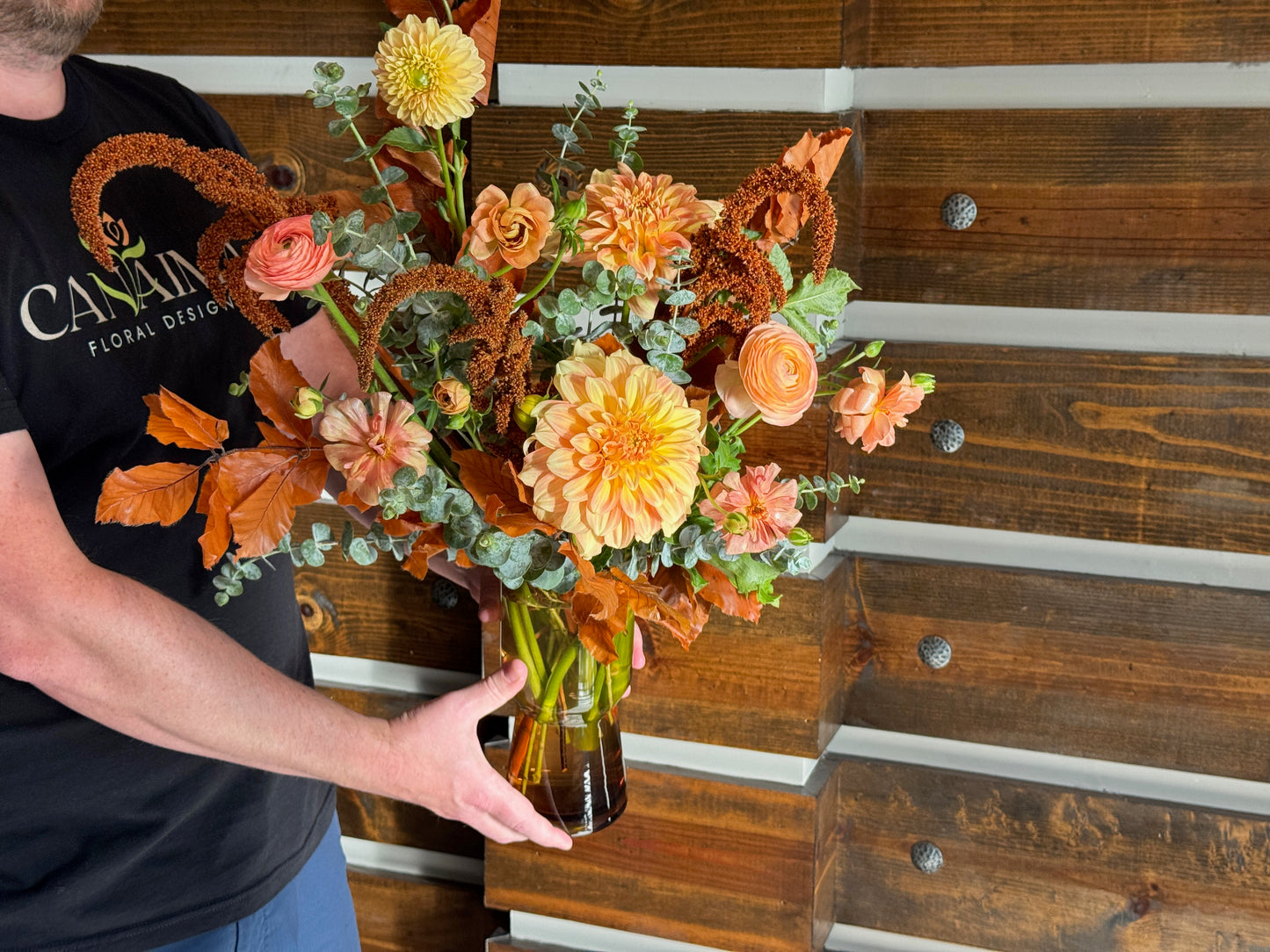 Rum Island - Autumn flowers in clear vase