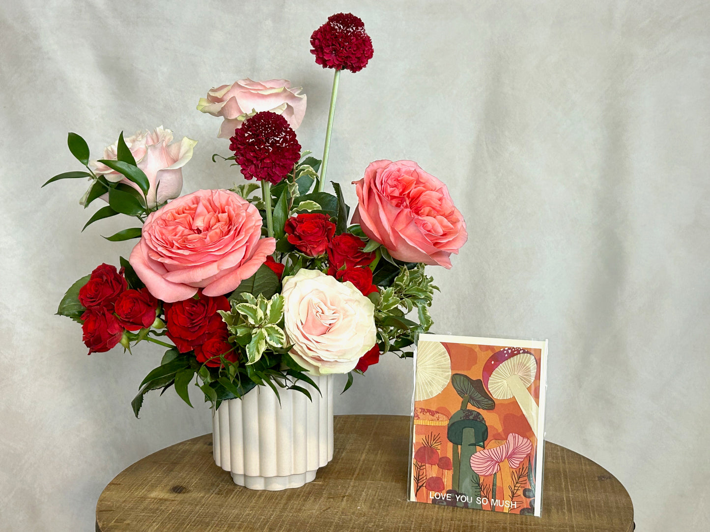 Rosé Love - Complement your gift adding a GREETING CARD/ Valentines flowers