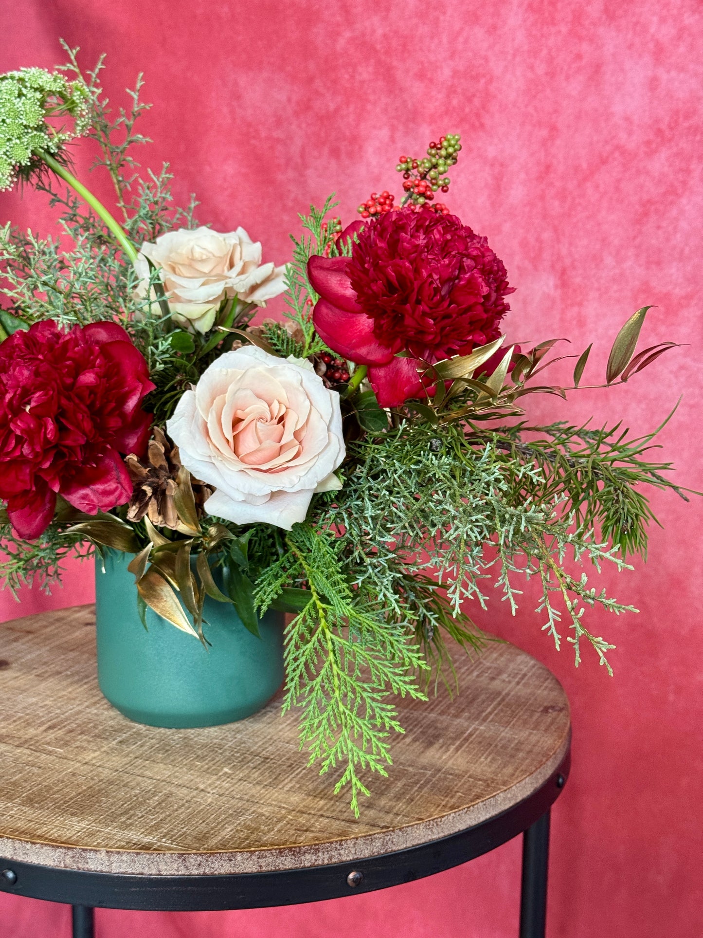 Evergreen & Wine - Christmas Flowers, Peonies & Roses