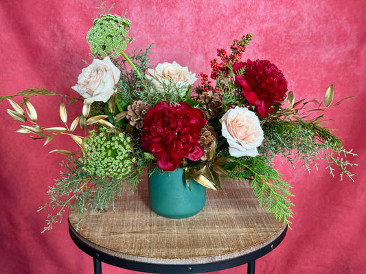 Evergreen & Wine - Christmas Flowers, Peonies & Roses