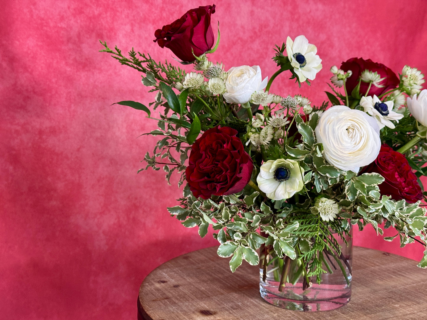 Peppermint Starlight - Greeting Card and Flowers in a vase
