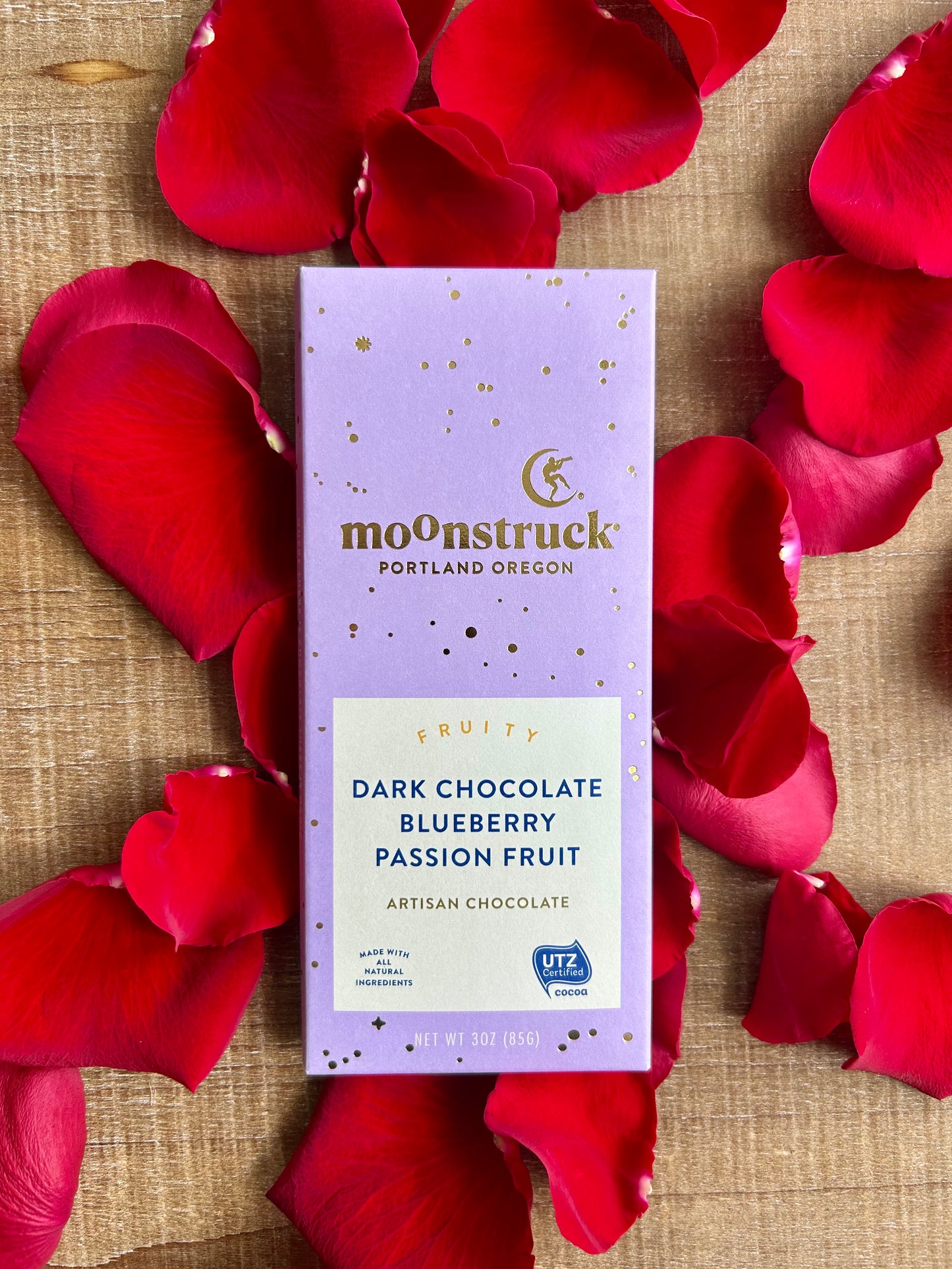 Smiling Lady - Pastel colors + FREE Chocolate